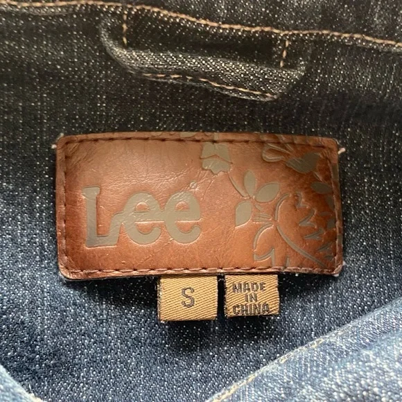 Custom Upcycled Lee Brand Denim Jacket W/ Embroidered Country Music Guitar Patch - Picture 10 of 16